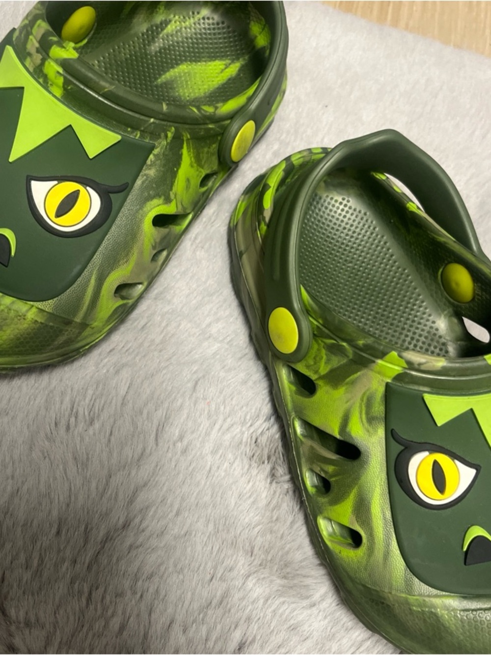 Kids Green Monster Clog Sandals - Lightweight Slip-On